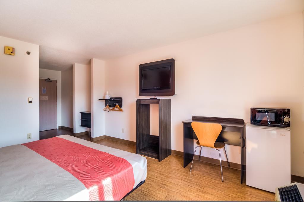 Motel 6 Normal Dış mekan fotoğraf