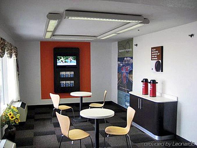 Motel 6 Normal Dış mekan fotoğraf
