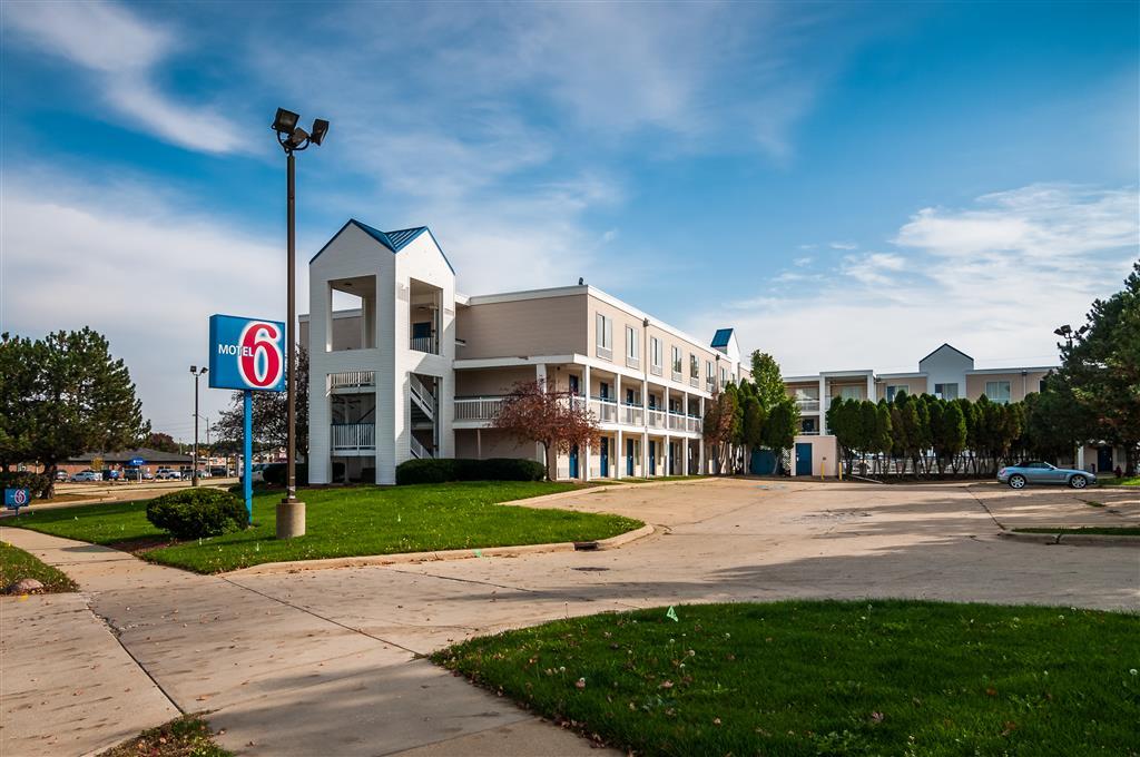 Motel 6 Normal Dış mekan fotoğraf